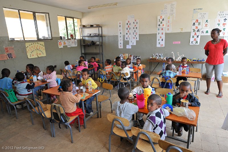 20120328_101900 Nikon D3 2x3.jpg - Lunch time at a school site, Addis Ababa, Ethiopia